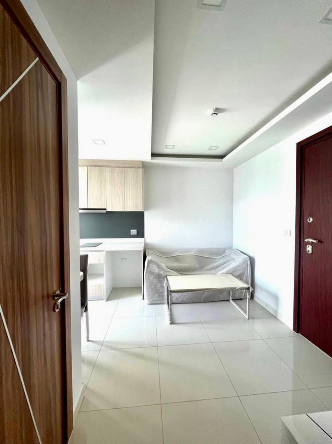 Arcadia Beach Resort By PSR Pattaya Exterior foto